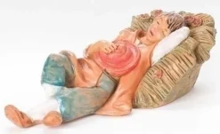 Store Ephraim Fig Lays On Hay 5", , 54033 5"